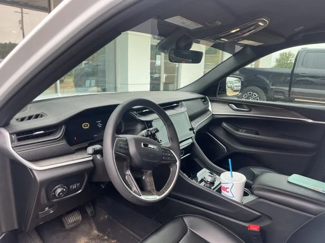 Used 2026 White Jeep Limited image 11