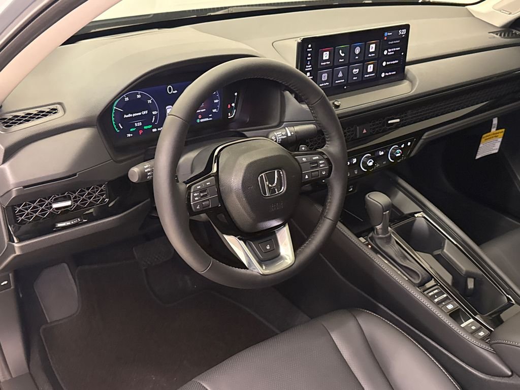 New 2026 Urban Gray Pearl Honda Touring image 20