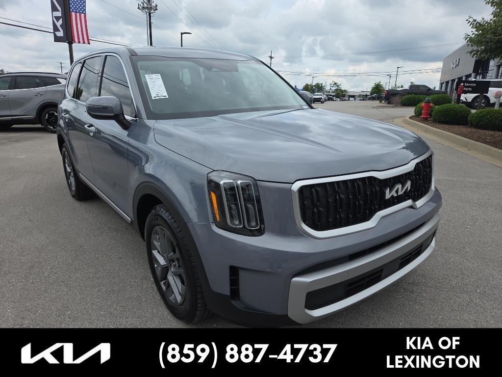 2023 Kia Telluride LX AWD's photo