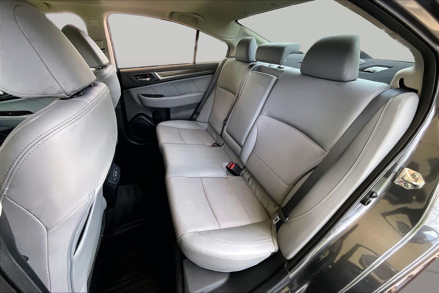 Used 2019 Magnetite Gray Metallic Subaru Limited image 18