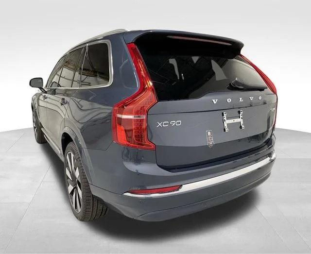 2025 Volvo XC90 Plus - Photo 7