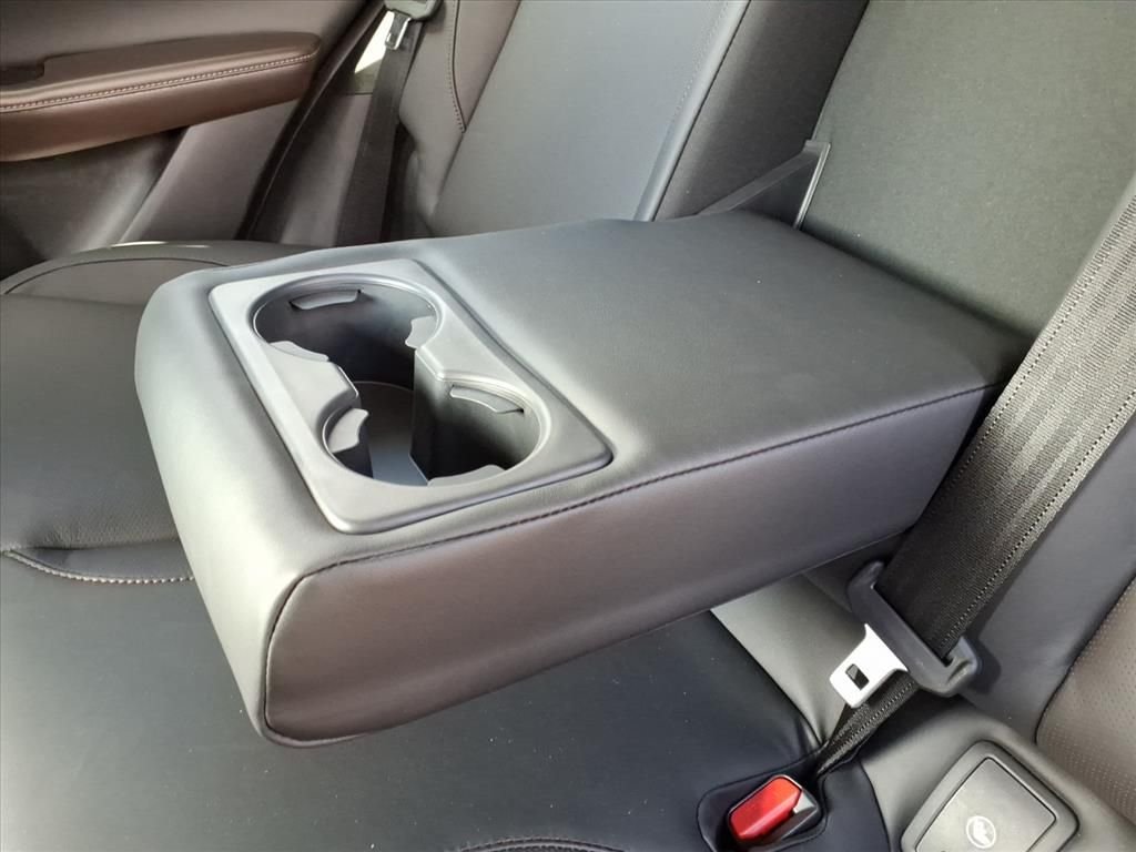 2025 Mazda CX-30 Premium - Photo 13