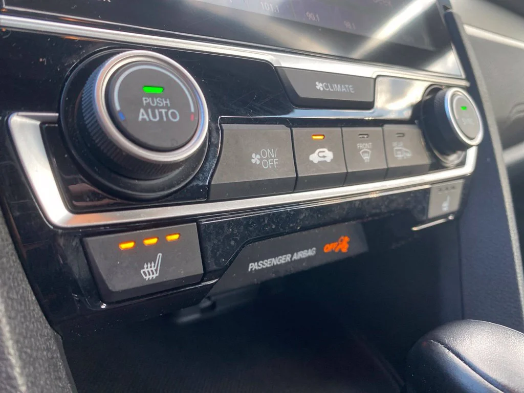 Used 2018  Honda EX-L image 26