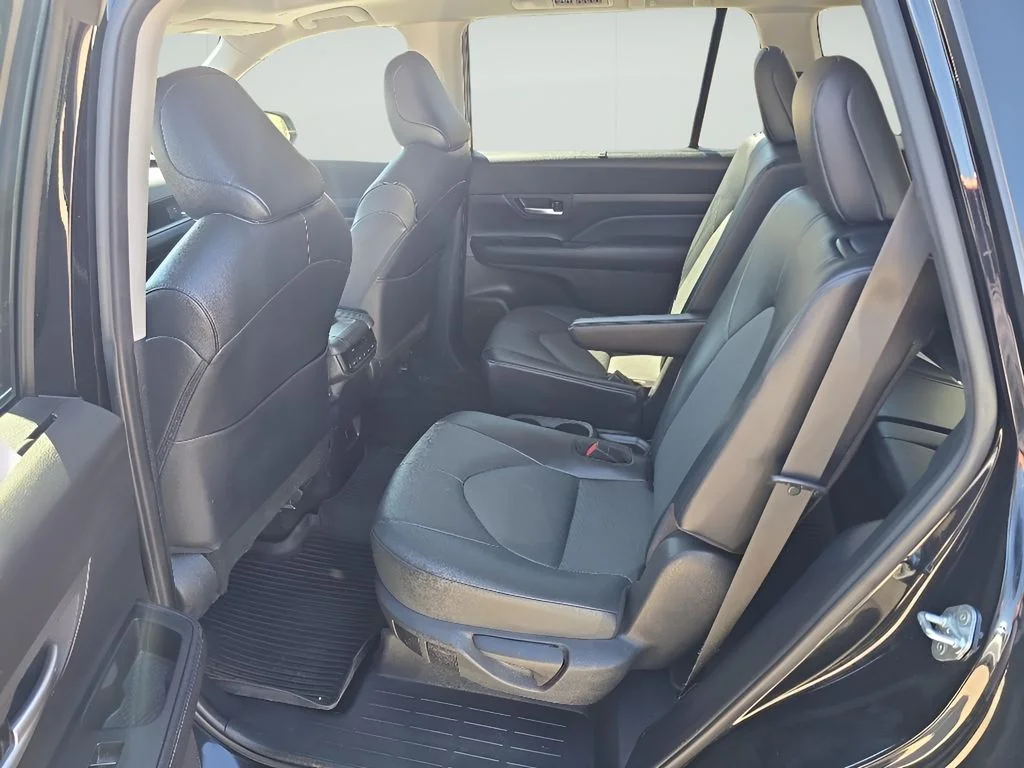 Used 2024 Black Toyota XLE image 20