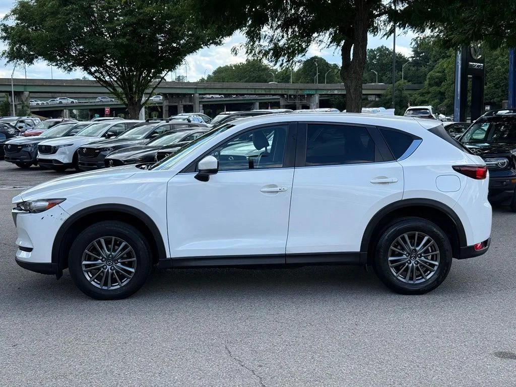 Used 2017 White Mazda Touring image 5