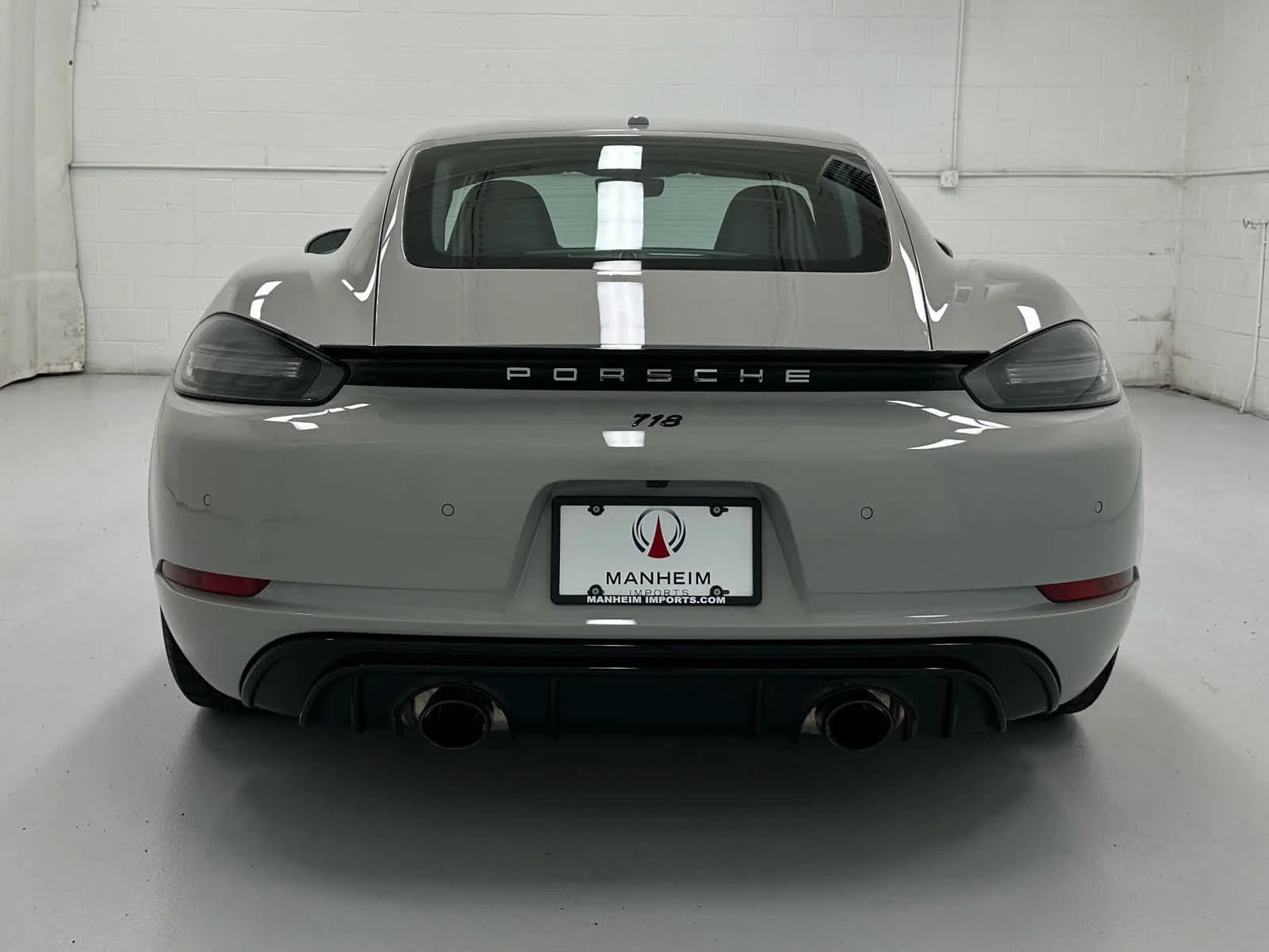Used 2025 Chalk Porsche GTS 4.0 image 7