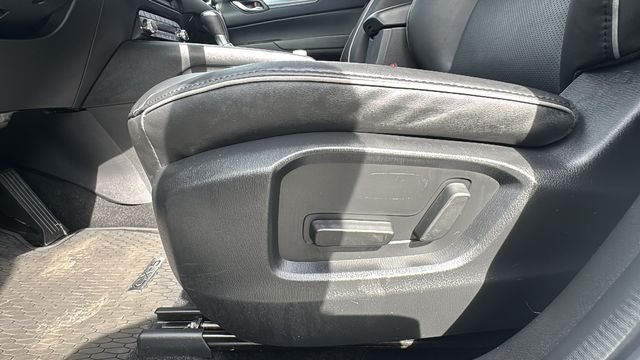 Used 2025 White Mazda 2.5 S Select Package image 20