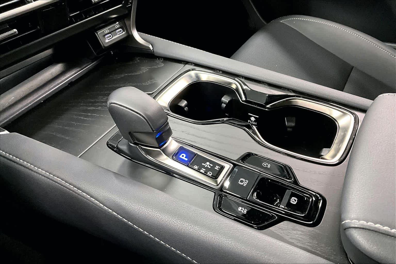 Used 2026 Iridium Lexus Premium image 17