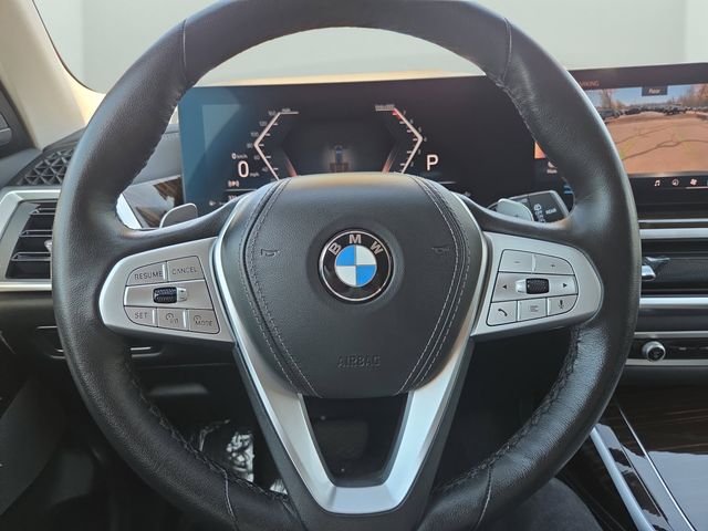 Used 2026 Black BMW xDrive40i image 27