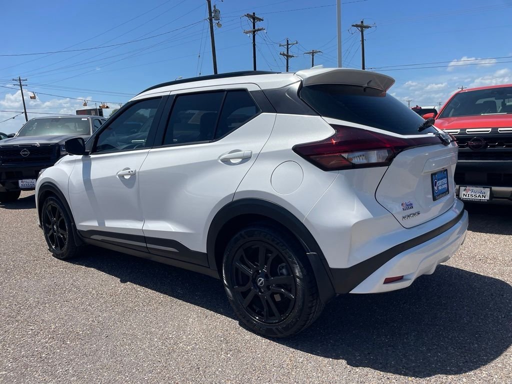 Used 2024 White Nissan SR image 5