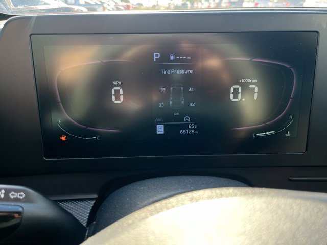 Used 2024 Black Kia LX image 10