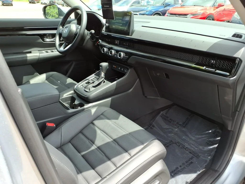 Used 2026 Silver Honda EX-L image 28