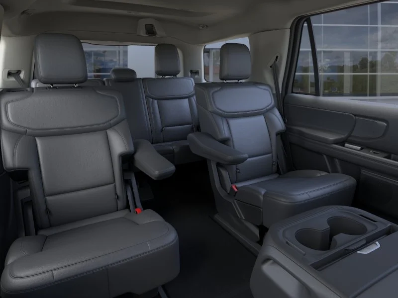 New 2026 Oxford White Ford Active image 11
