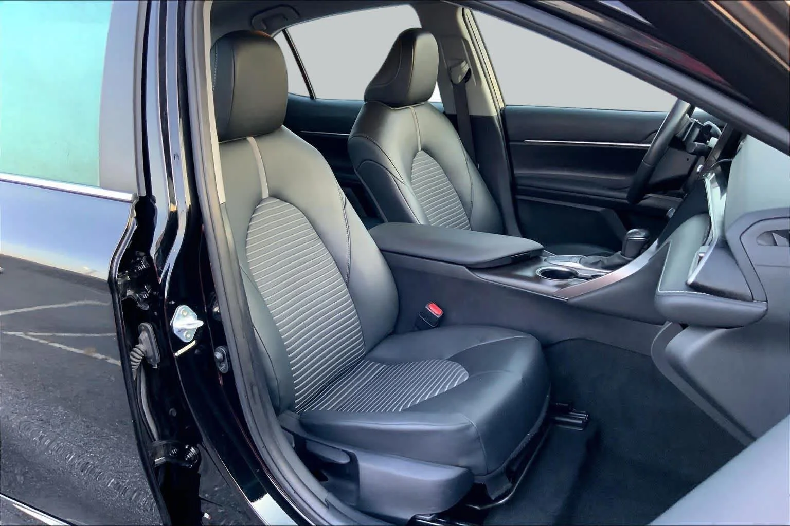 Used 2024 Midnight Black Metallic Toyota SE image 8