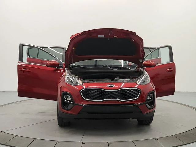 Used 2022 Red Kia LX image 10