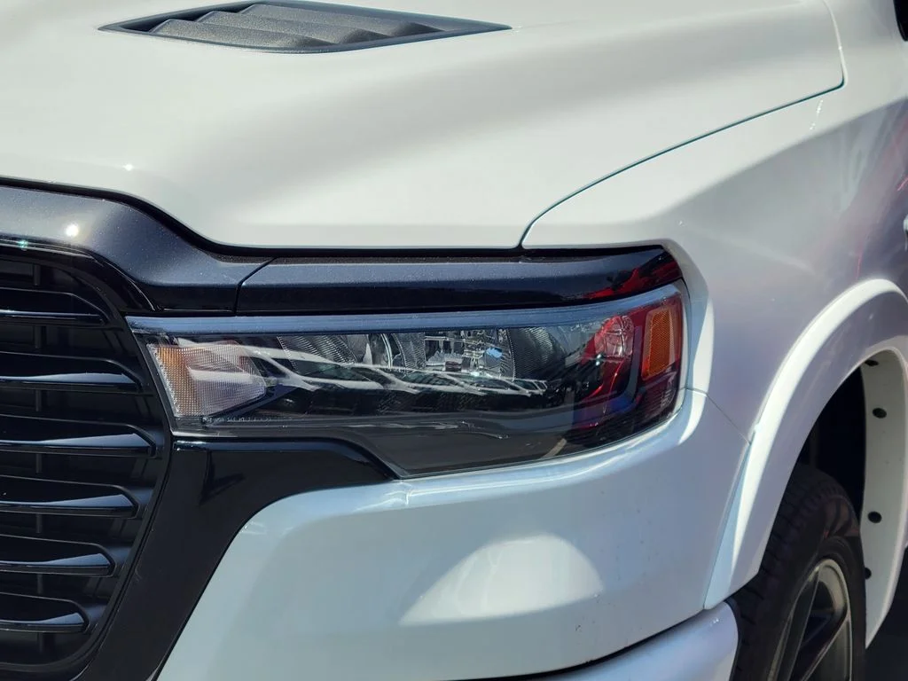 New 2026 Bright White Clear-Coat Exterior Paint RAM Laramie image 21