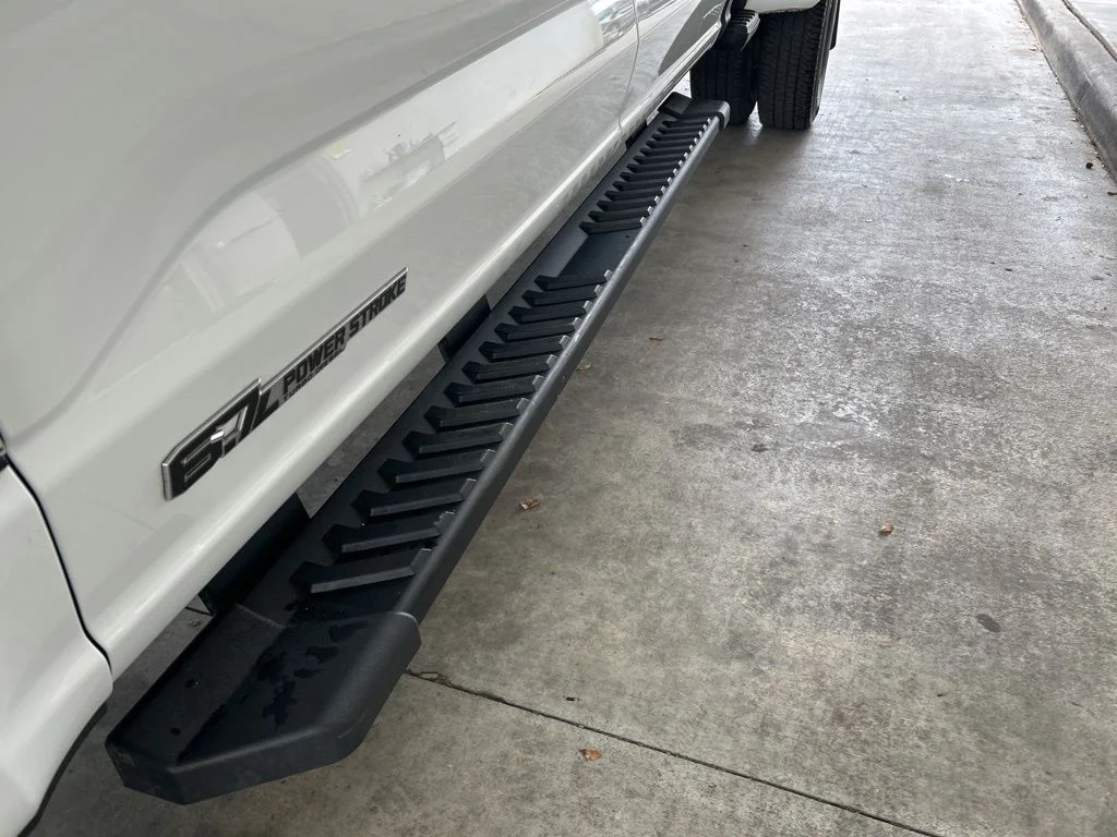 Used 2025 White Ford XL image 16