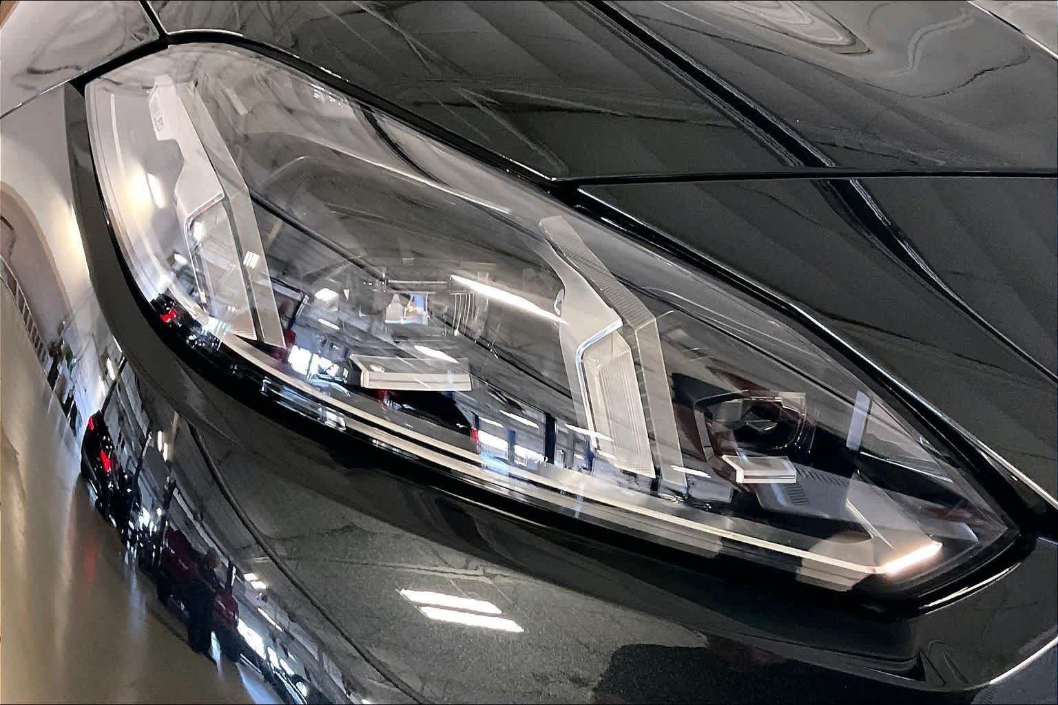 New 2026 Black Sapphire Metallic BMW 228 image 13