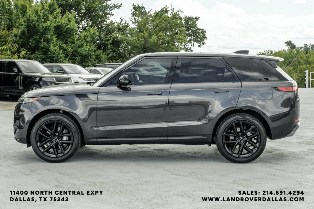 New 2026 Carpathian Gray Land Rover SE image 13