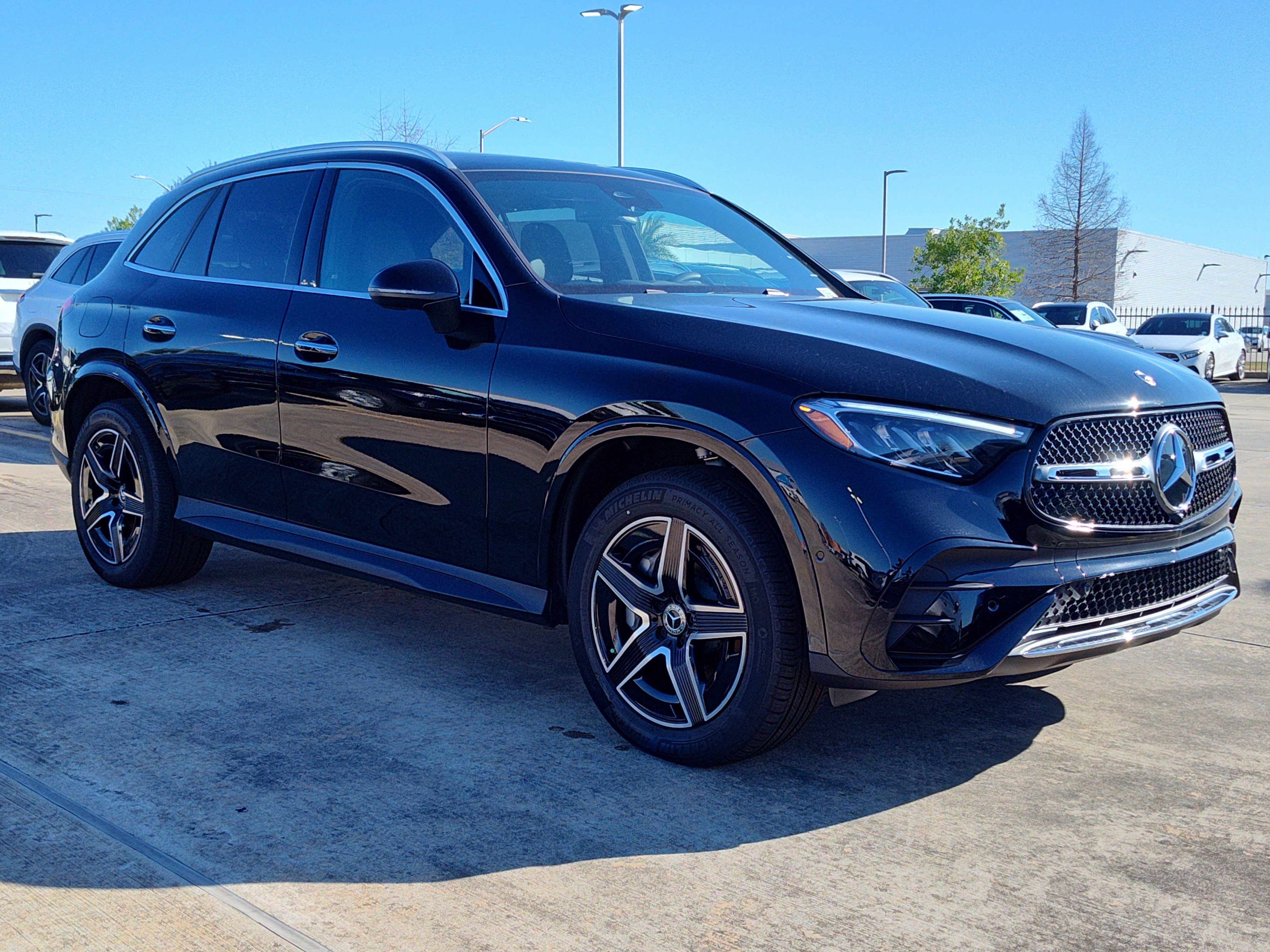 New 2026 Black Mercedes-Benz GLC 300 image 20