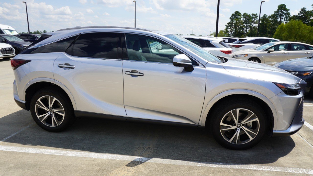 Certified Used 2025 Silver Lexus RX 350 Premium image 4