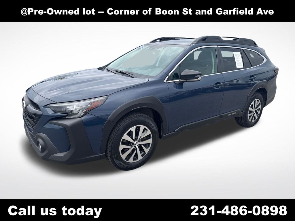 2024 Subaru Outback Premium's photo