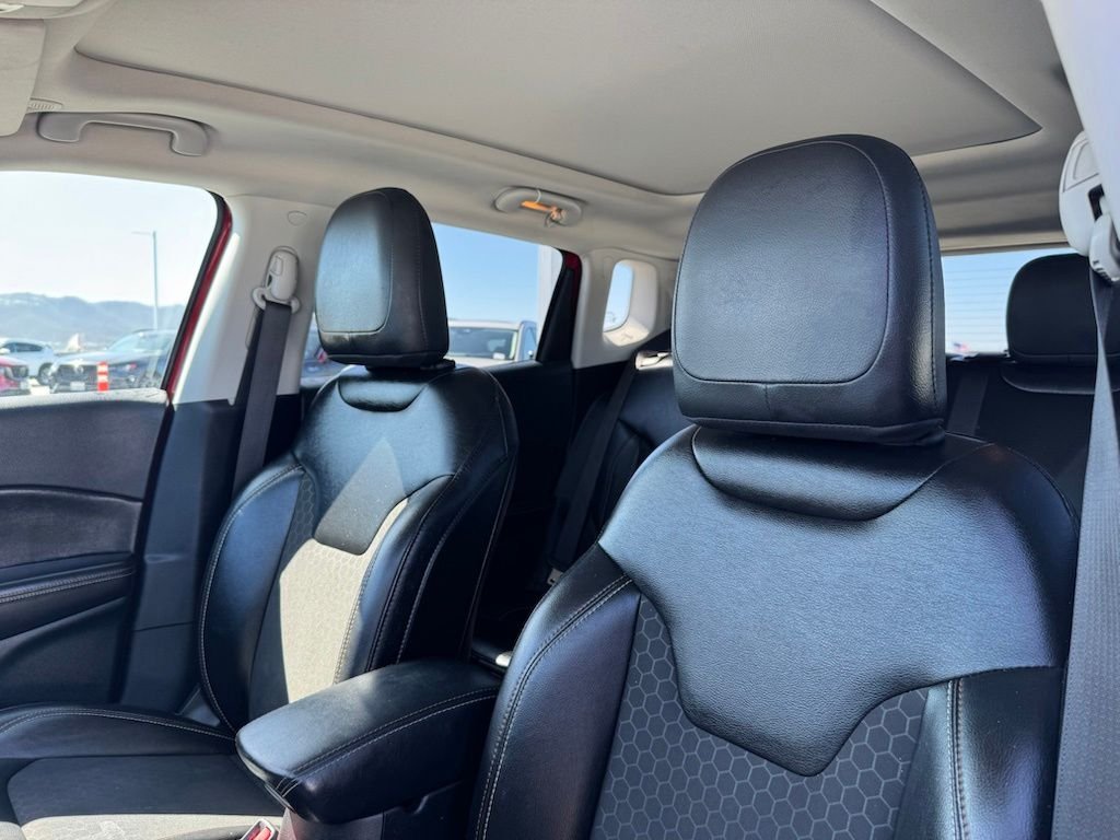 Used 2020 Red Line Jeep Latitude image 16