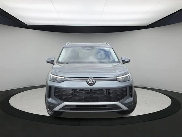 New 2026 Platinum Gray Metallic Volkswagen SE image 2