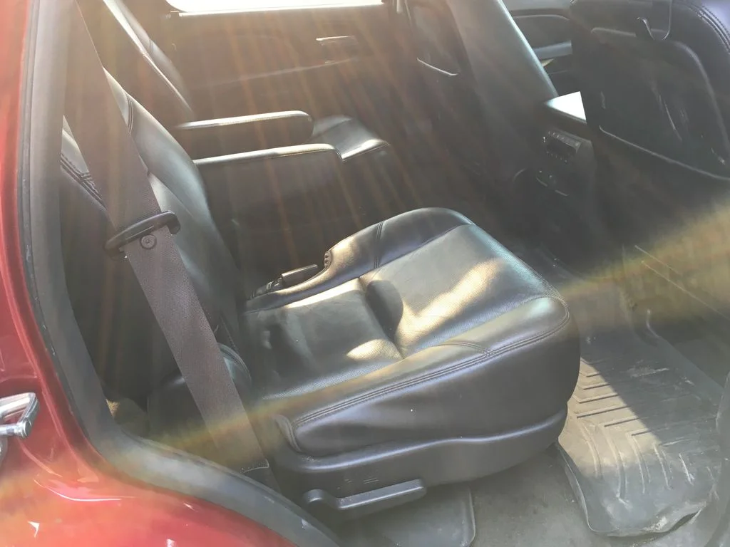 Used 2014 Red Chevrolet LTZ image 8