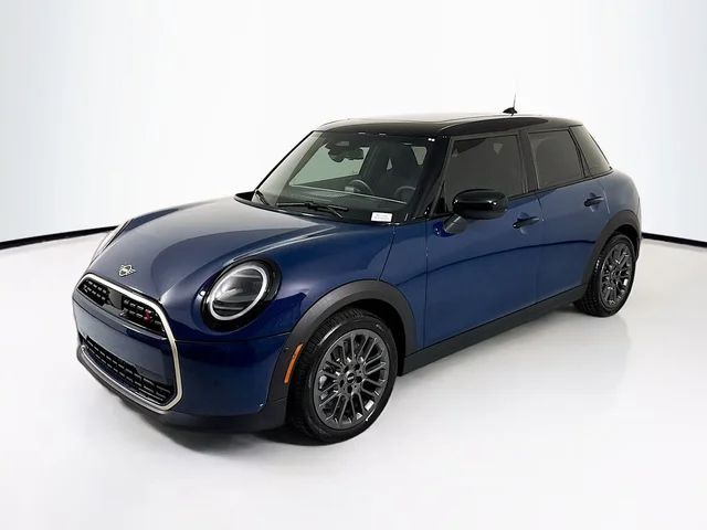 2026 MINI 4 Door Signature Plus