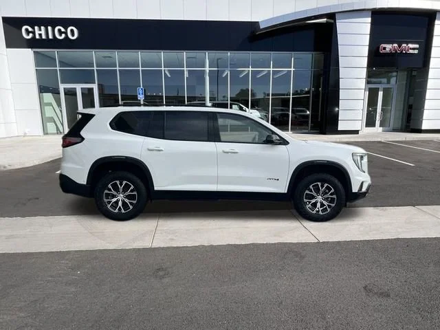 2026 GMC Acadia AT4 - Photo 8