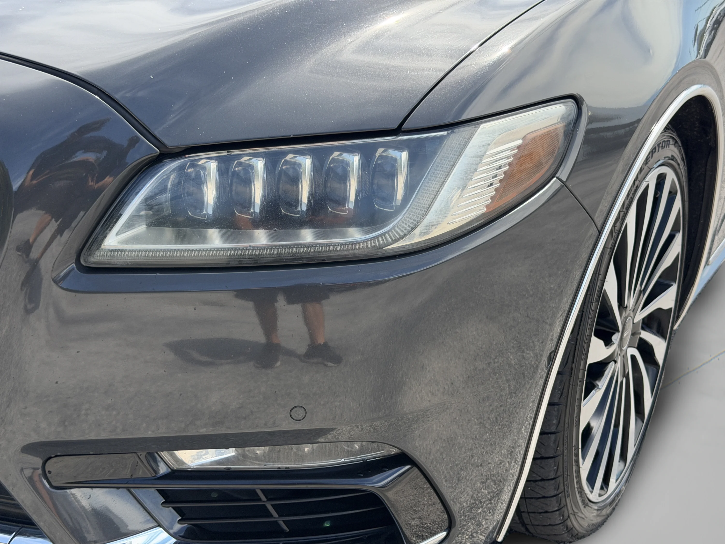 Used 2018 Magnetic Gray Metallic Lincoln Black Label image 43