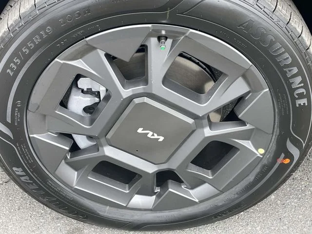 New 2026 Gray Kia EX image 5