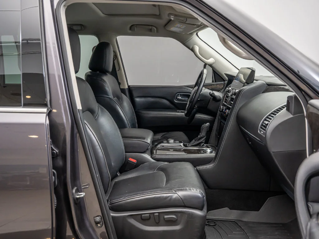 Used 2024 Anthracite Gray INFINITI LUXE image 26