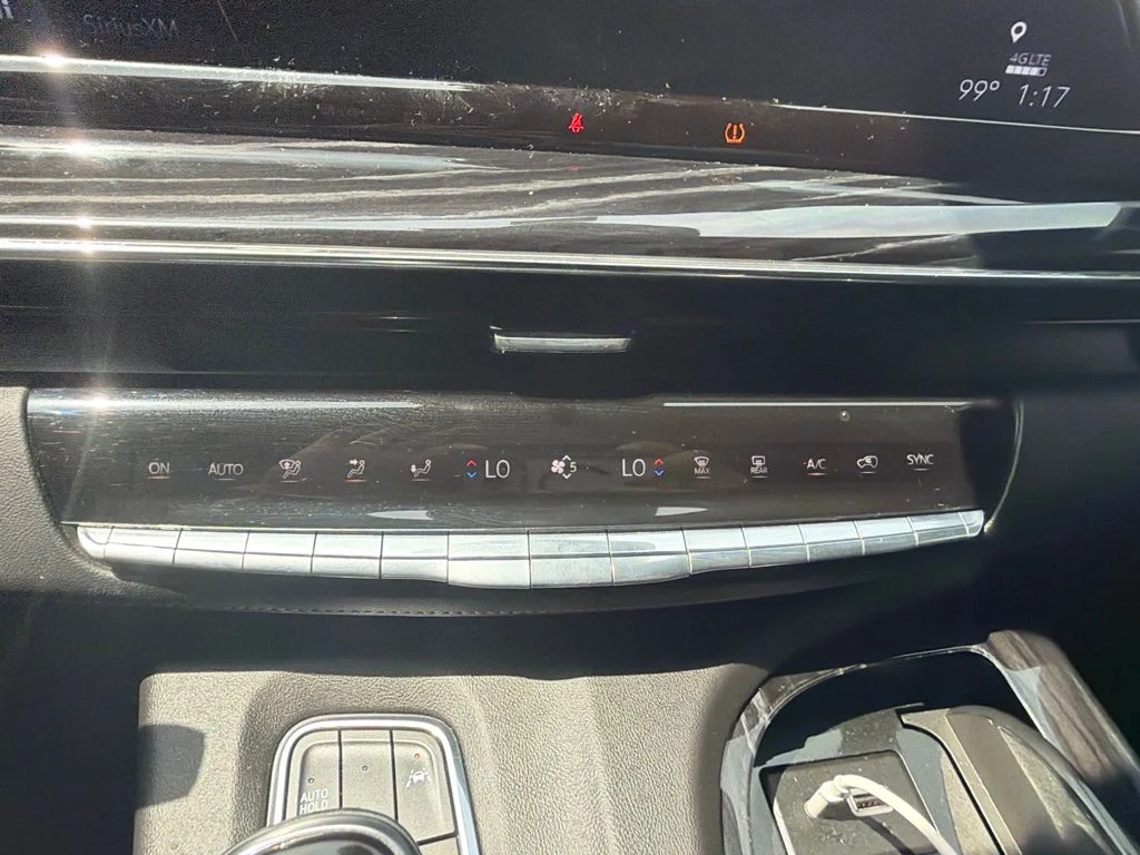 Used 2022 Black Cadillac Sport image 11