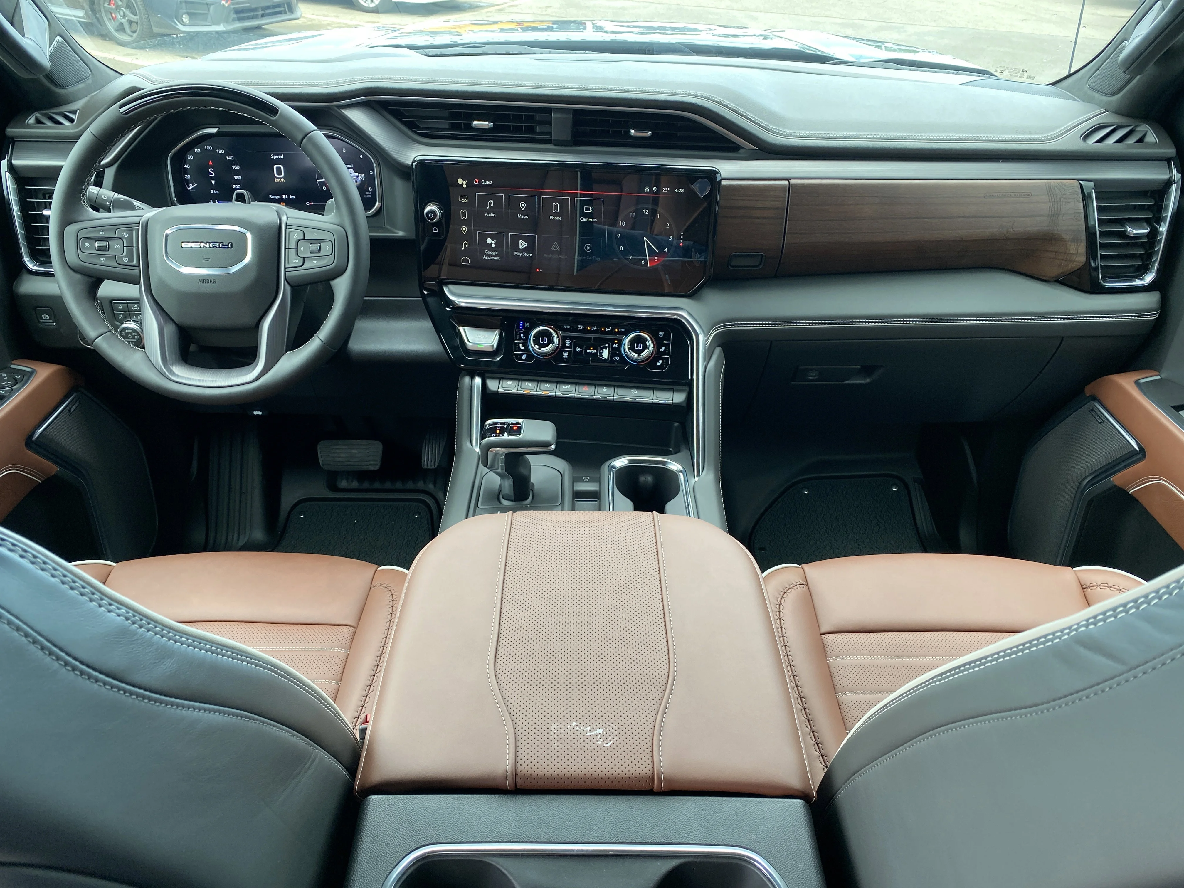 New 2026 ONYX BLACK GMC Denali Ultimate image 15