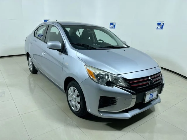 2023 Mitsubishi Mirage ES CVT's photo