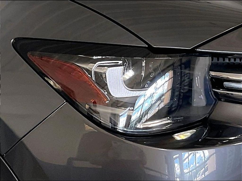 Used 2024 Gray Mazda Premium Plus image 34