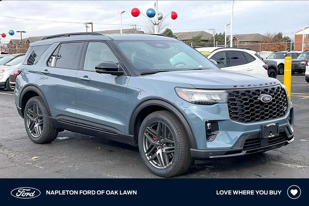 2026 Ford Explorer ST 4WD's photo