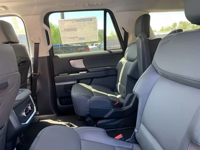 New 2026 Silver Ford MAX Active image 22