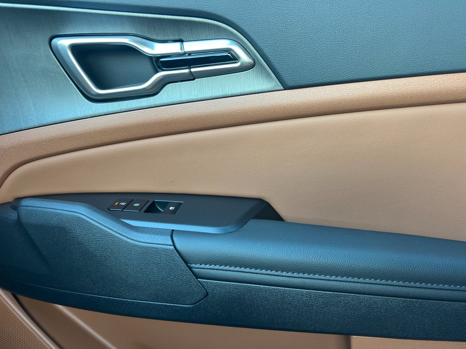 New 2026 Panthera Metal Matte Kia X-Line image 19