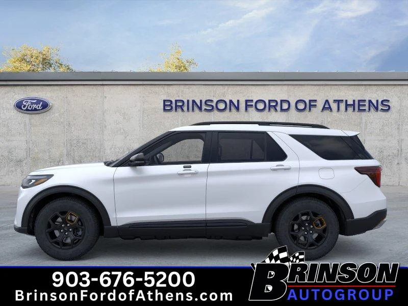 New 2026 Star White Metallic Tri-Coat Ford Tremor® image 3