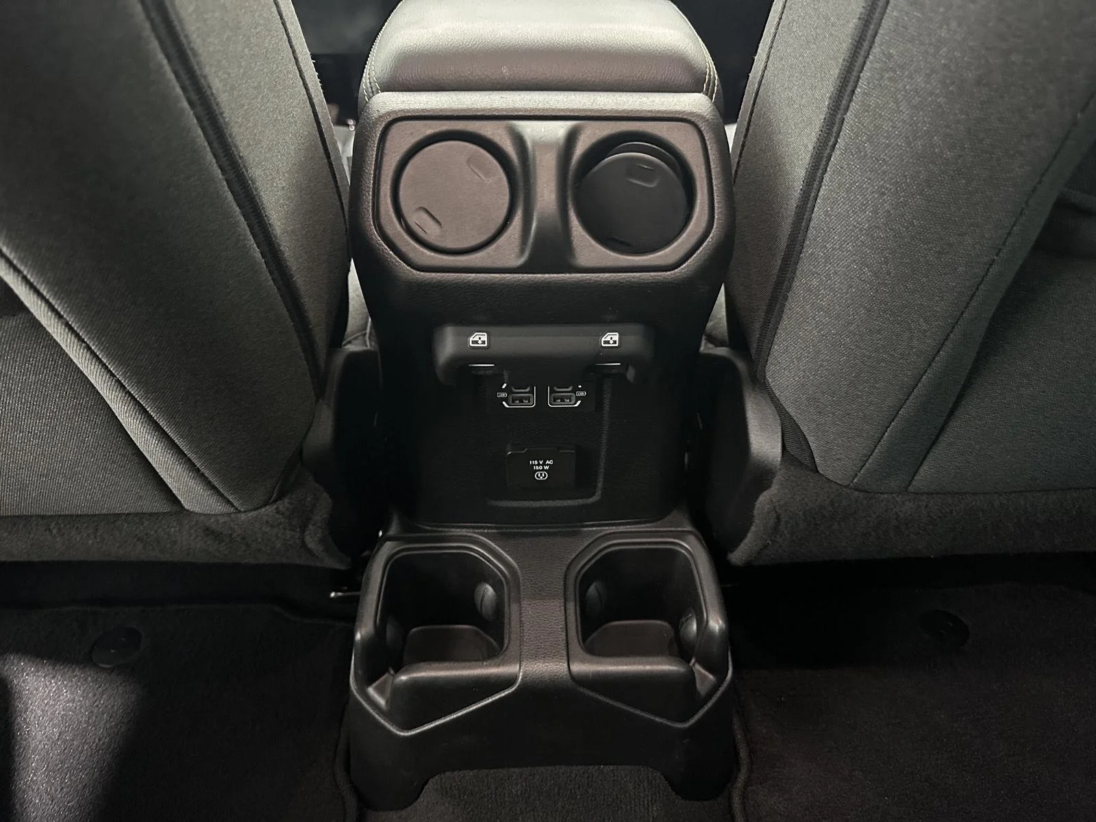 Used 2024 Bright White Jeep Sahara image 19