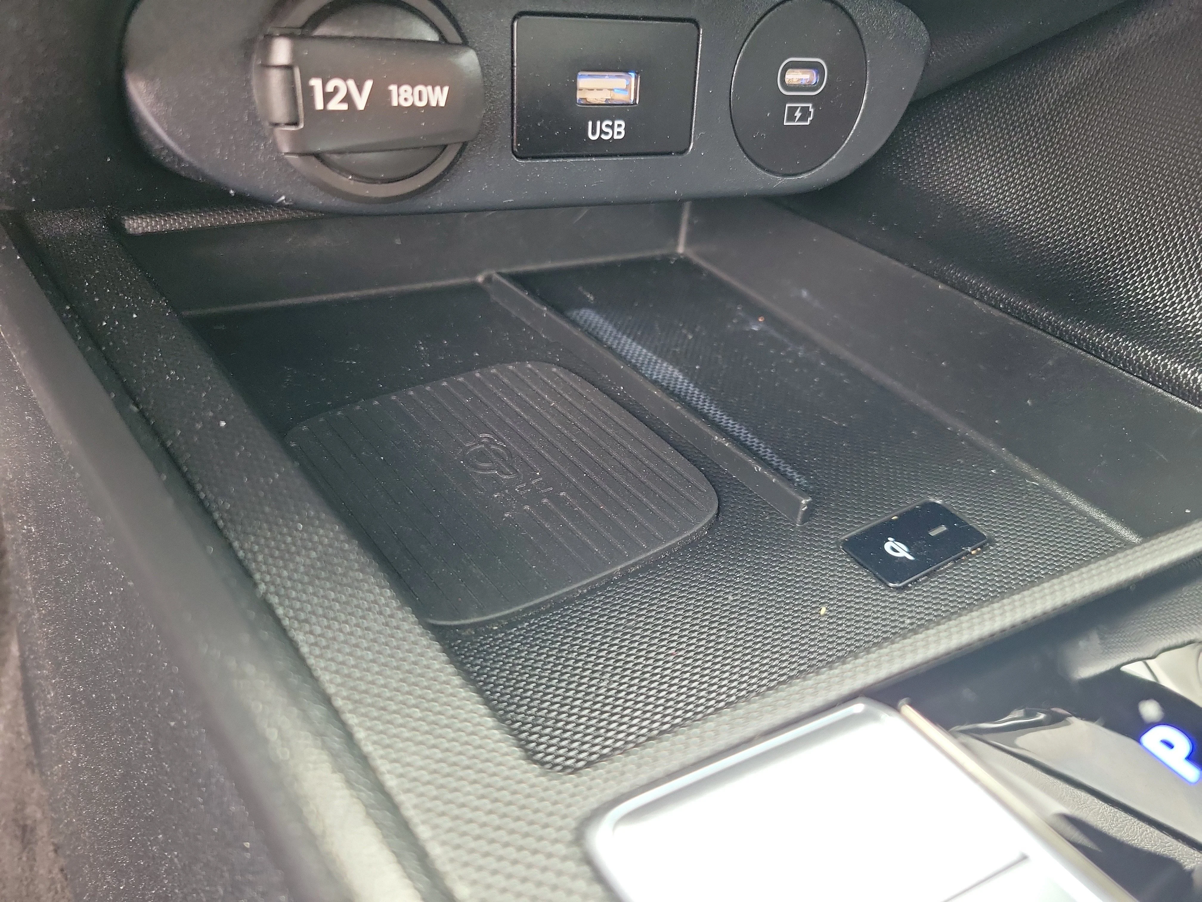 Used 2025 Amazon Gray Hyundai Limited image 14