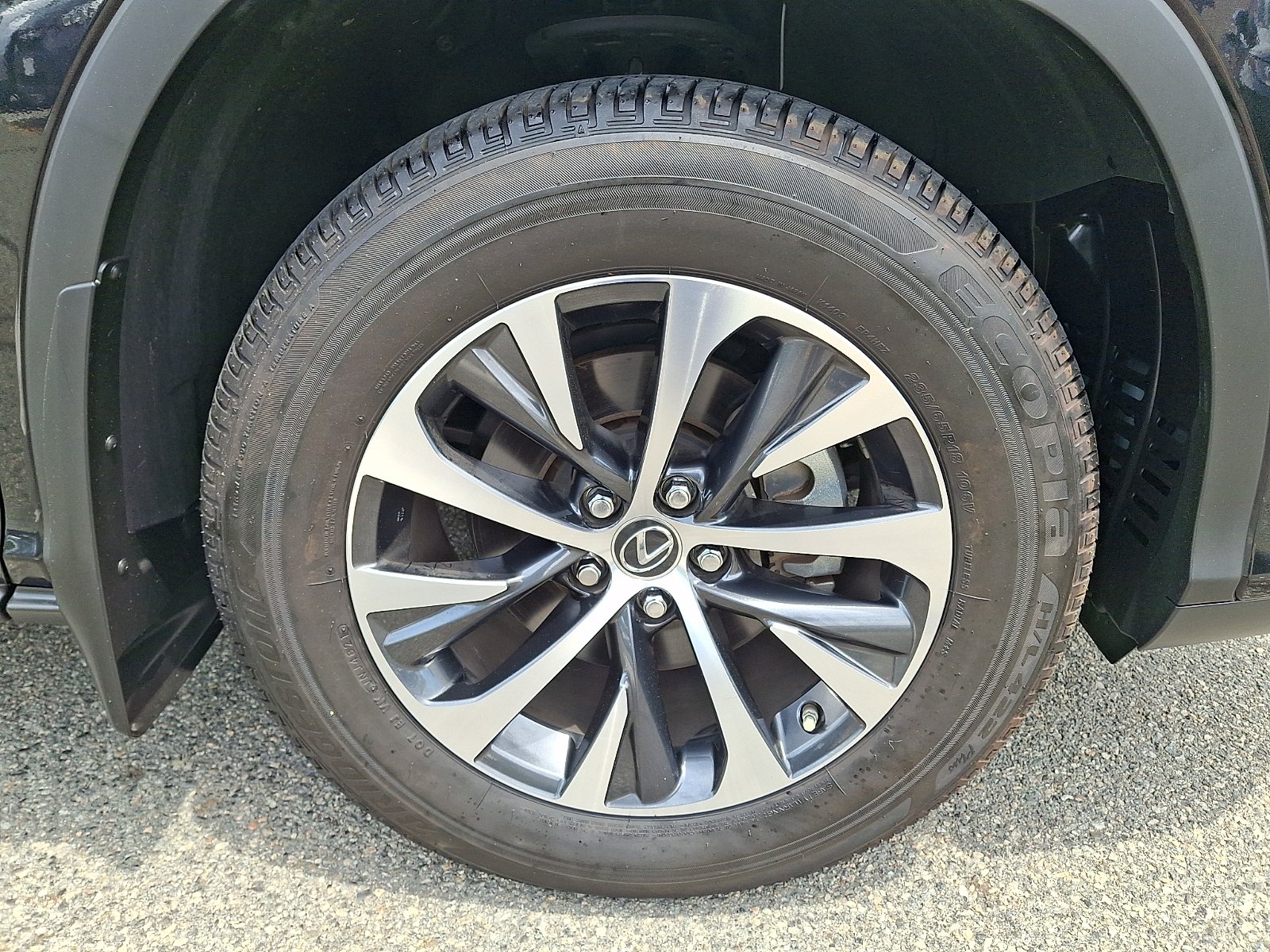 Certified Used 2022 CAVIAR Lexus AWD image 9
