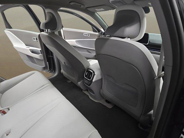 New 2025 Black Hyundai SEL image 17