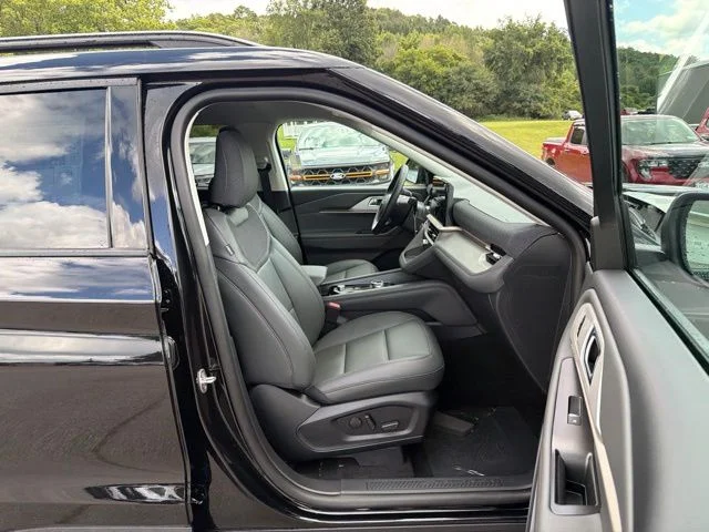 New 2026 Agate Black Metallic Ford Active image 93