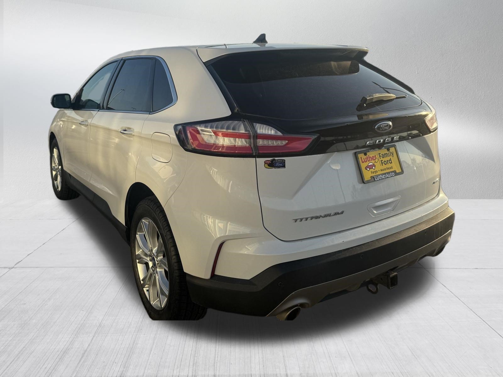 Certified Used 2022 Star White Ford Titanium image 5