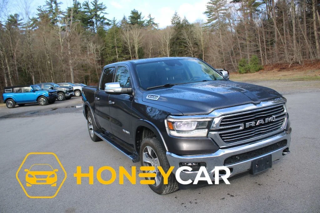 2021 RAM 1500 Laramie 4x4 Crew Cab 5'7's photo