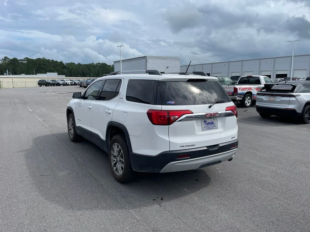 Used 2019 White GMC SLE-2 image 3